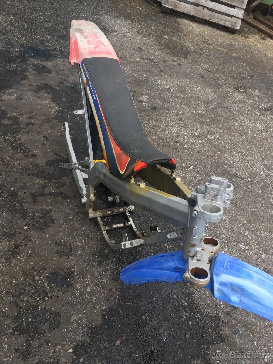 Derbi senda rám