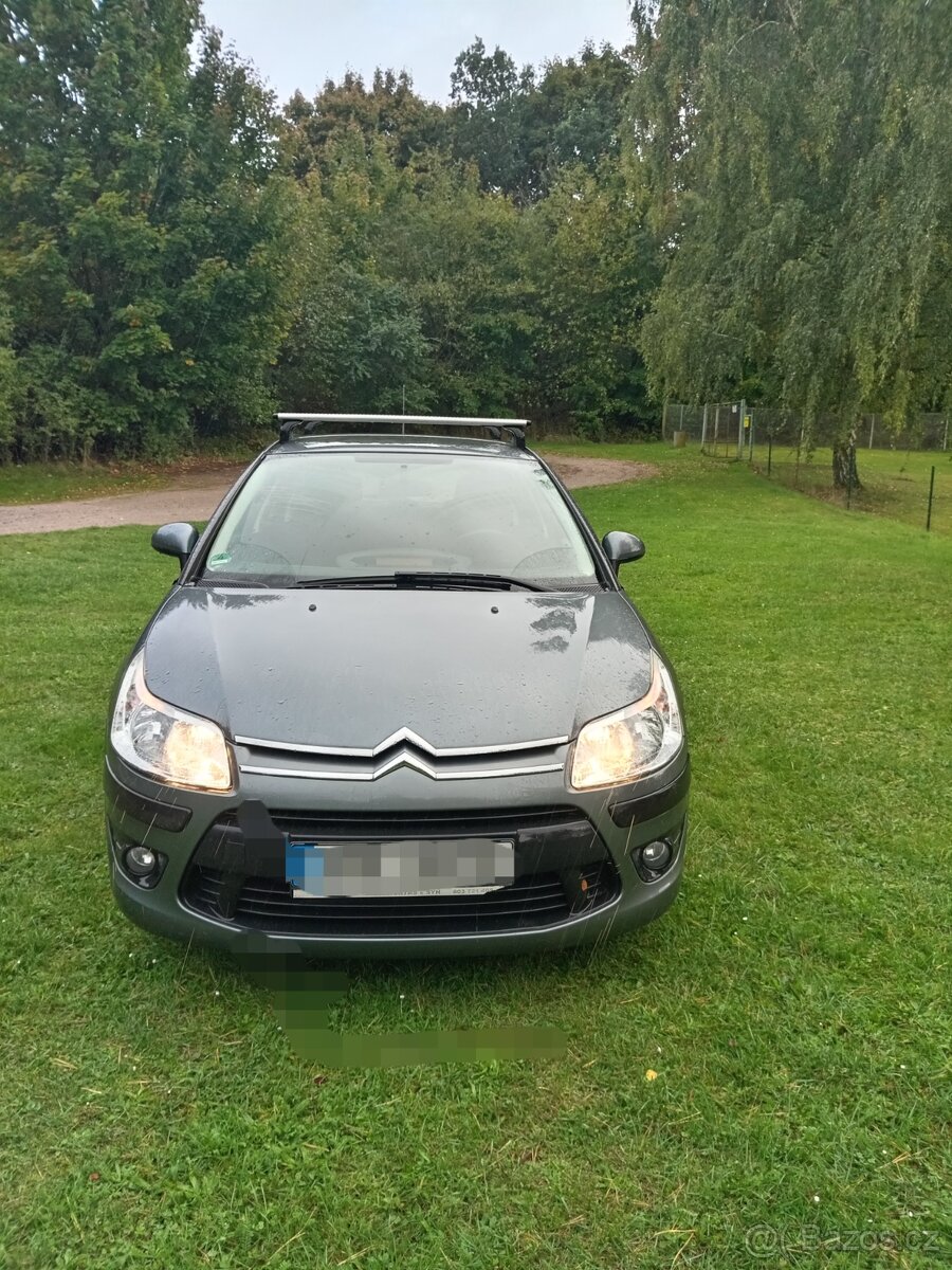 Prodám Citroen C4 16 benzín s tažnym R.V.2009