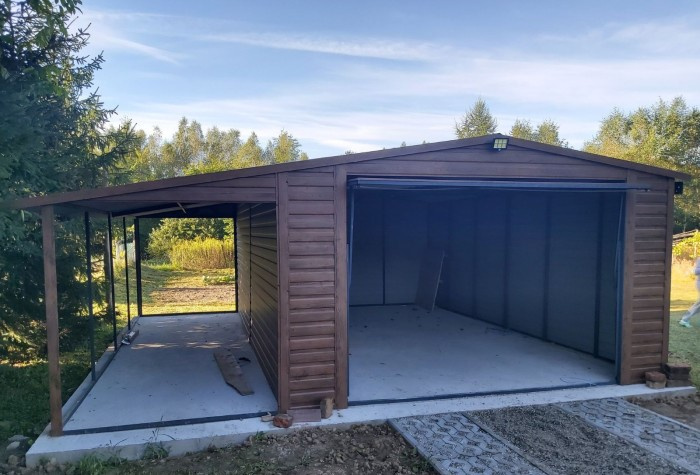 Garáž 4x6 + přístřešek 2m