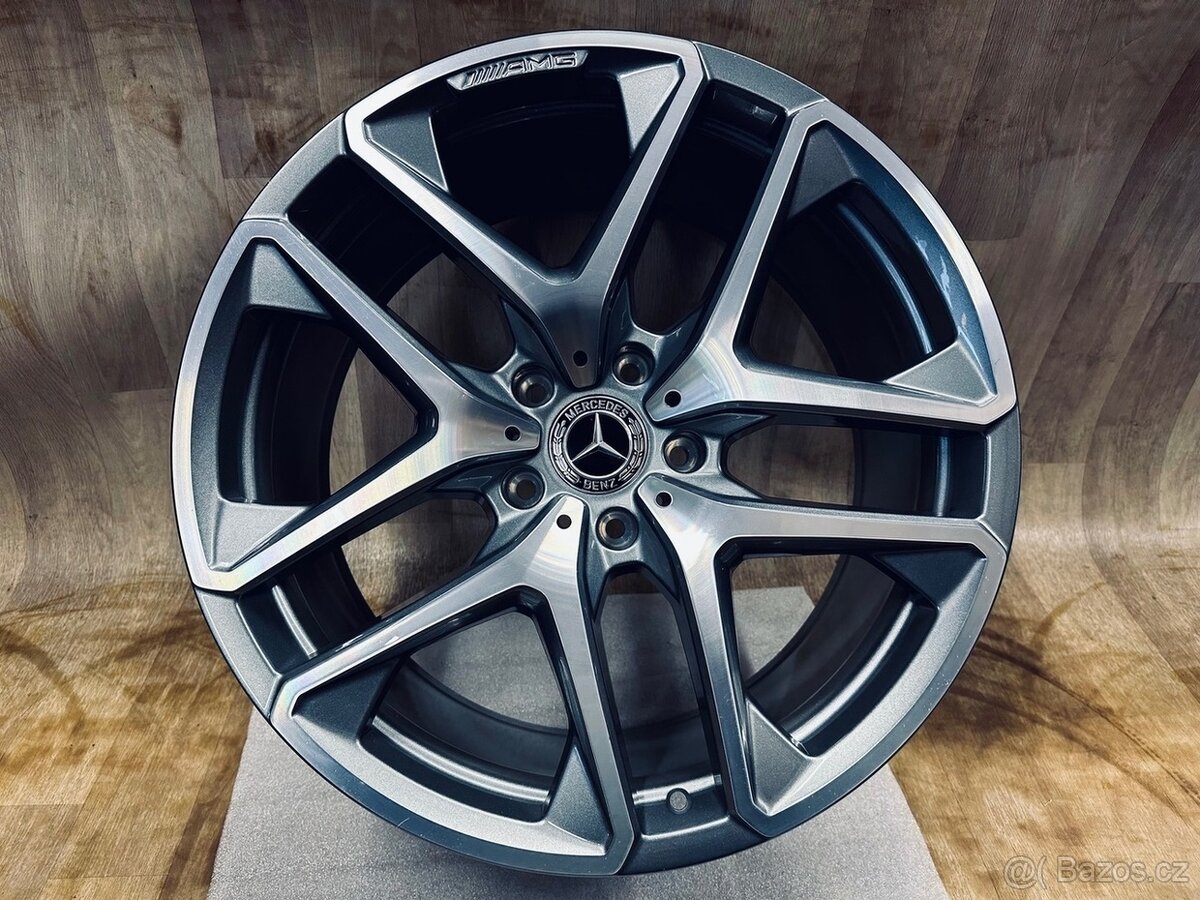 TOP kola Mercedes G 63 AMG 21”