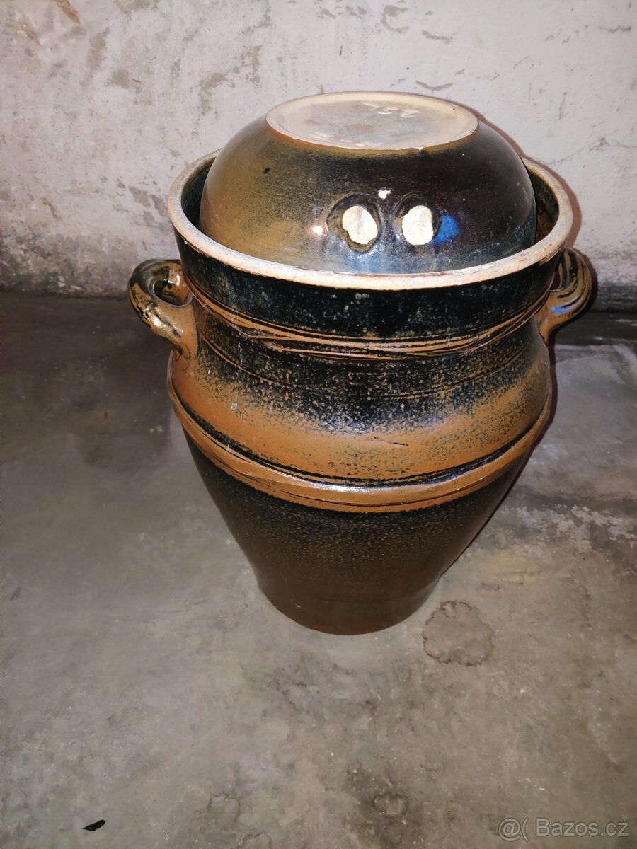 Hrnec na zelí keramický