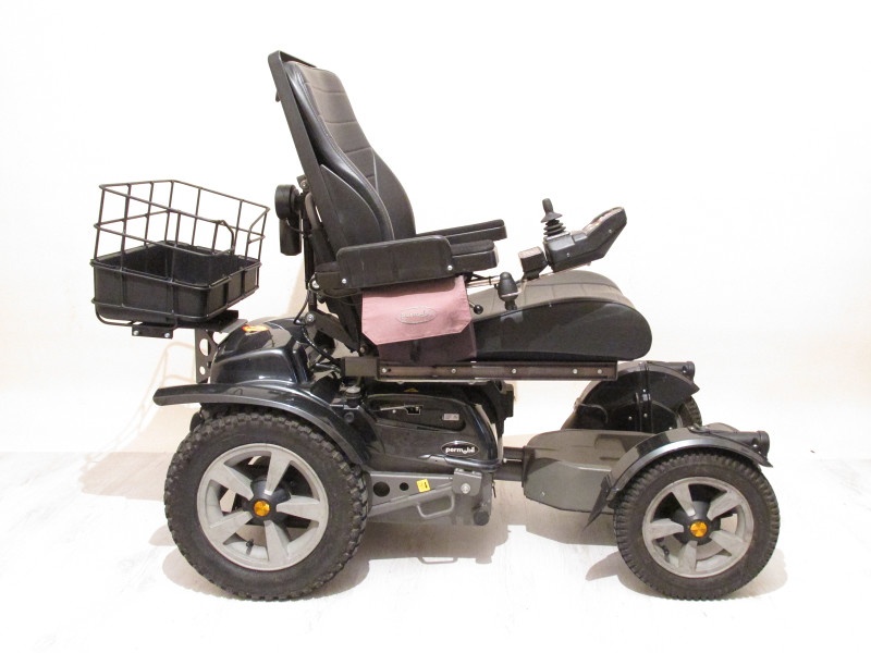 Elektrický terénni invalidni vozik Permobil X850