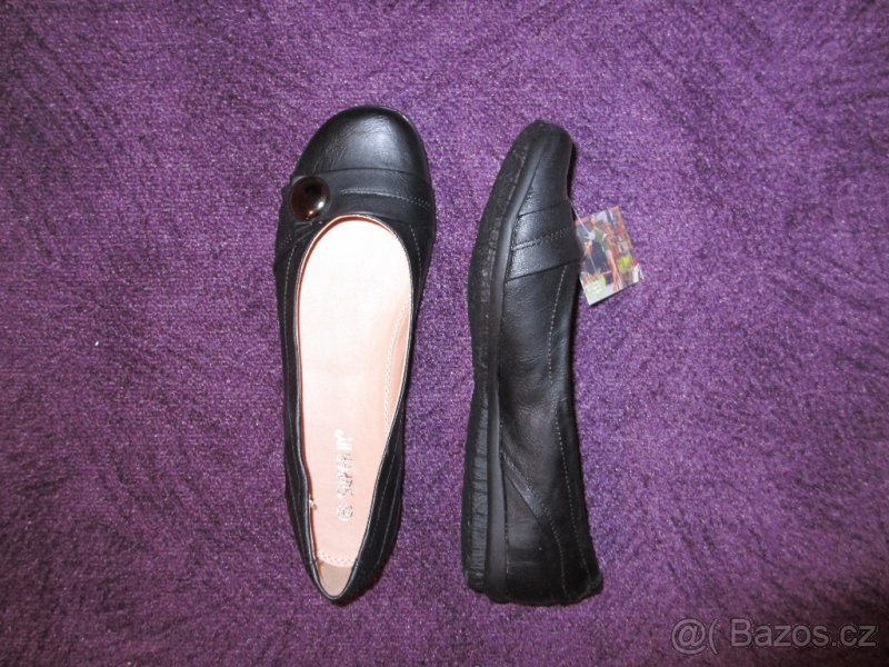 Prodám černé nové balerínky