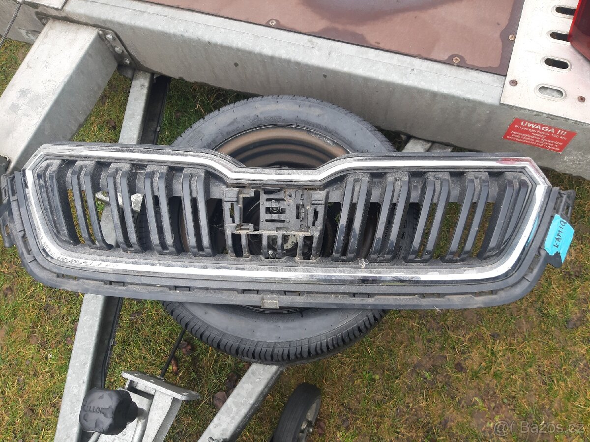 Škoda kamiq přední maska