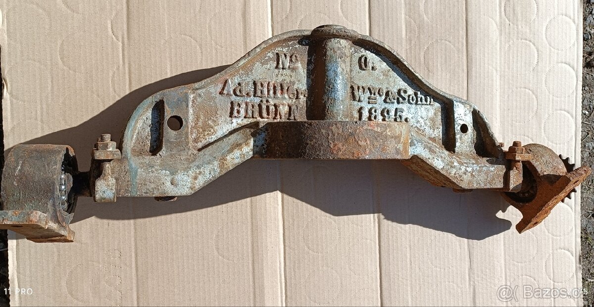 Predám historické zvonove hlavy