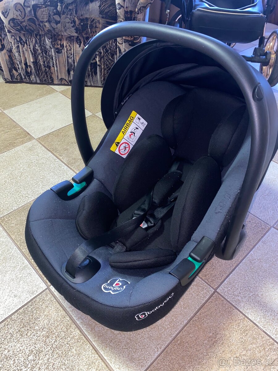 Autosedačka Vajíčko Babygo