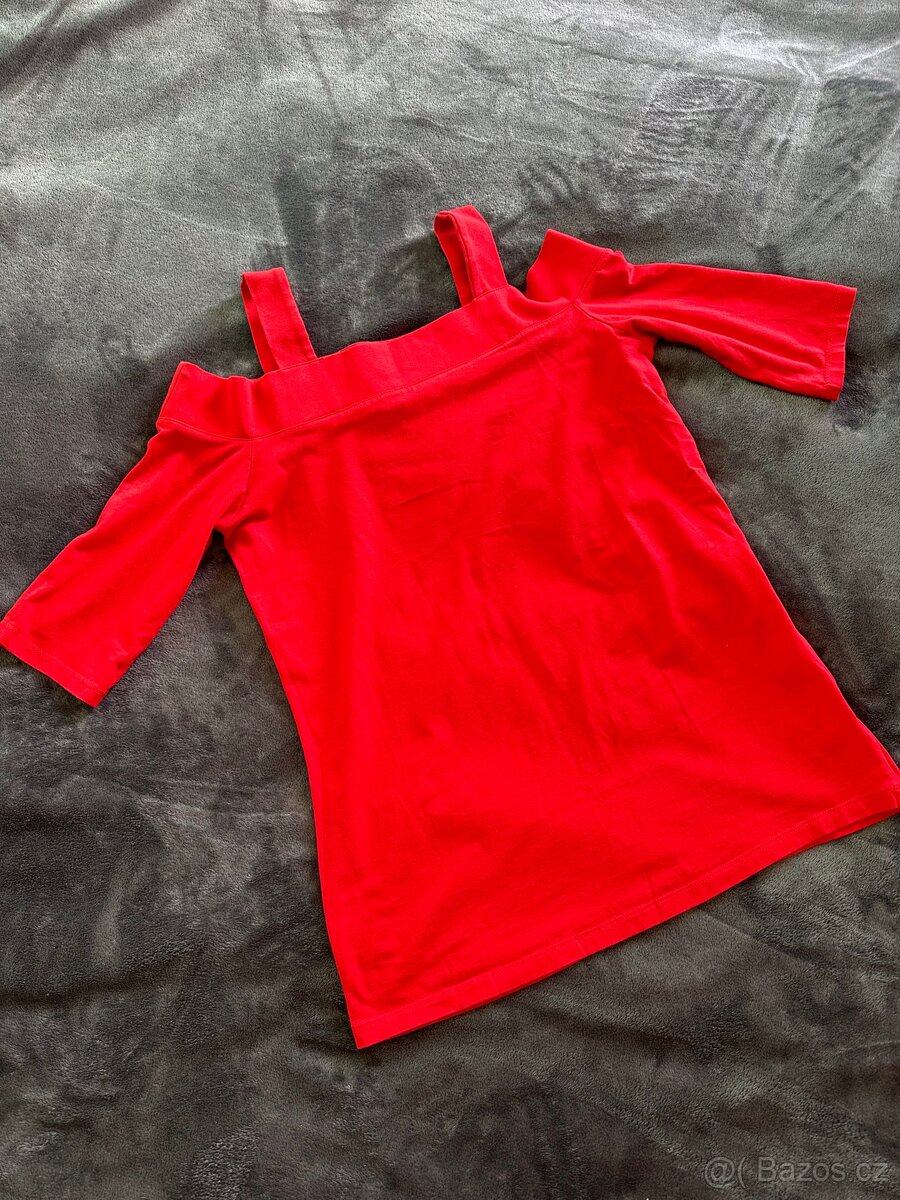 Dámská halenka tričko s výstřihem červená F&F
