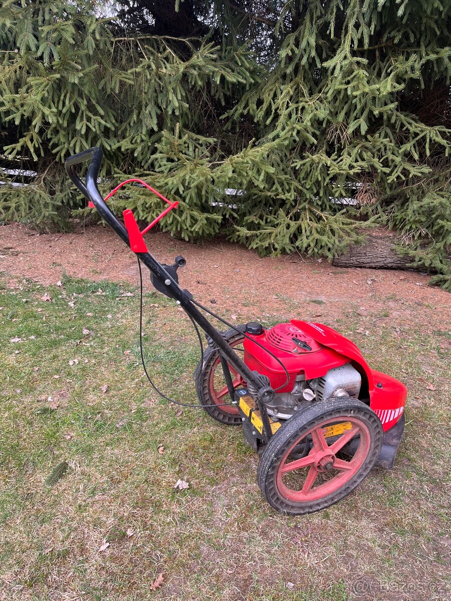 Bubnová sekačka Honda Vari s pojezdem