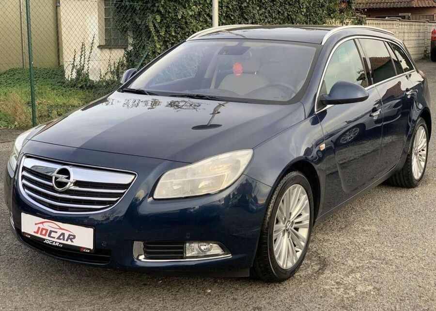 Opel Insignia 2.0CDTi 4x4 COSMO KŮŽE KLIMA manuál 118 kw