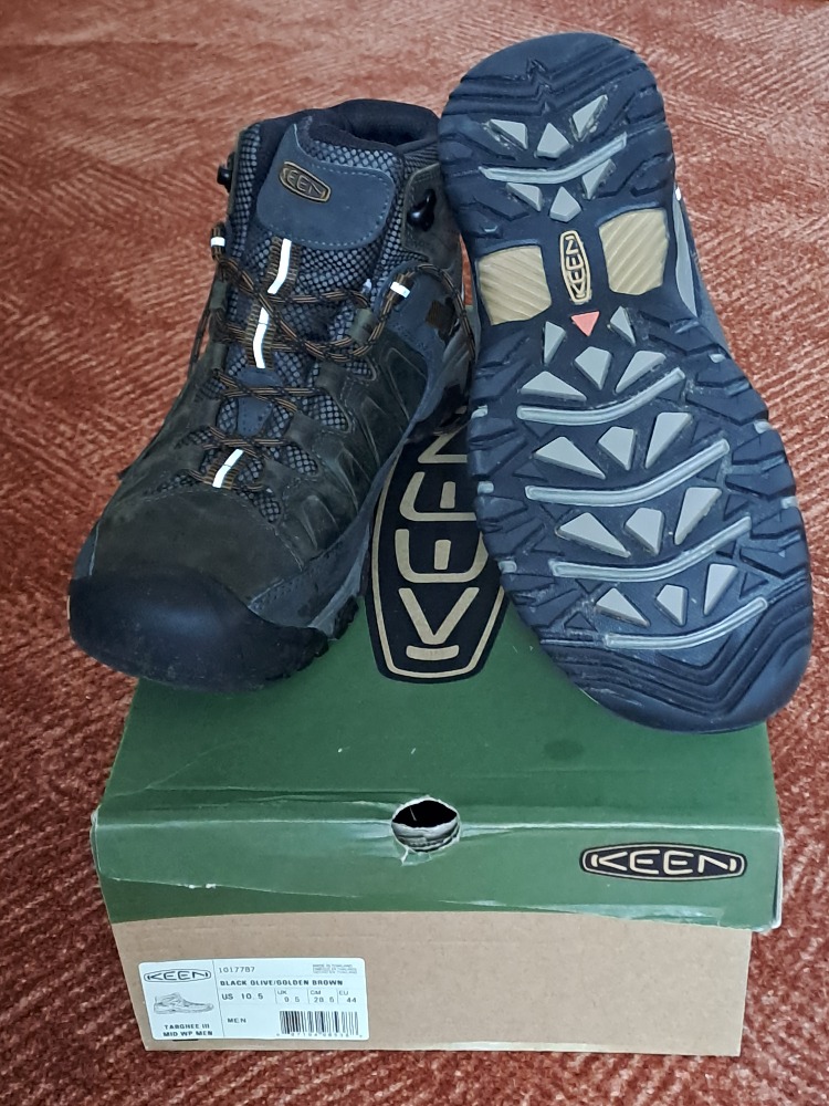 Turistické boty KEEN TARGHEE III, MID WP MEN