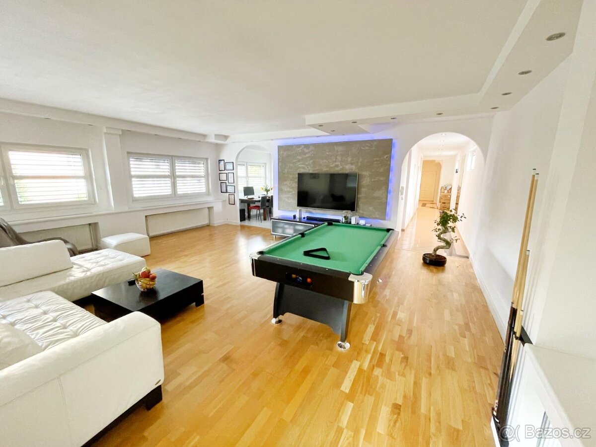 Exkluzivní byt 139 m² (4+KK) s moderním designem