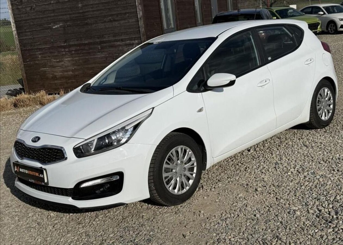 Kia Cee´d 1,4 +LPG 1.MAJITEL ČR DPH lpg + benzín manuál