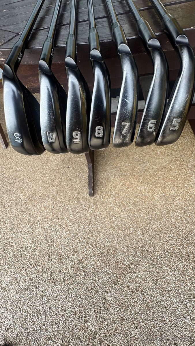 Golfové hole Ping