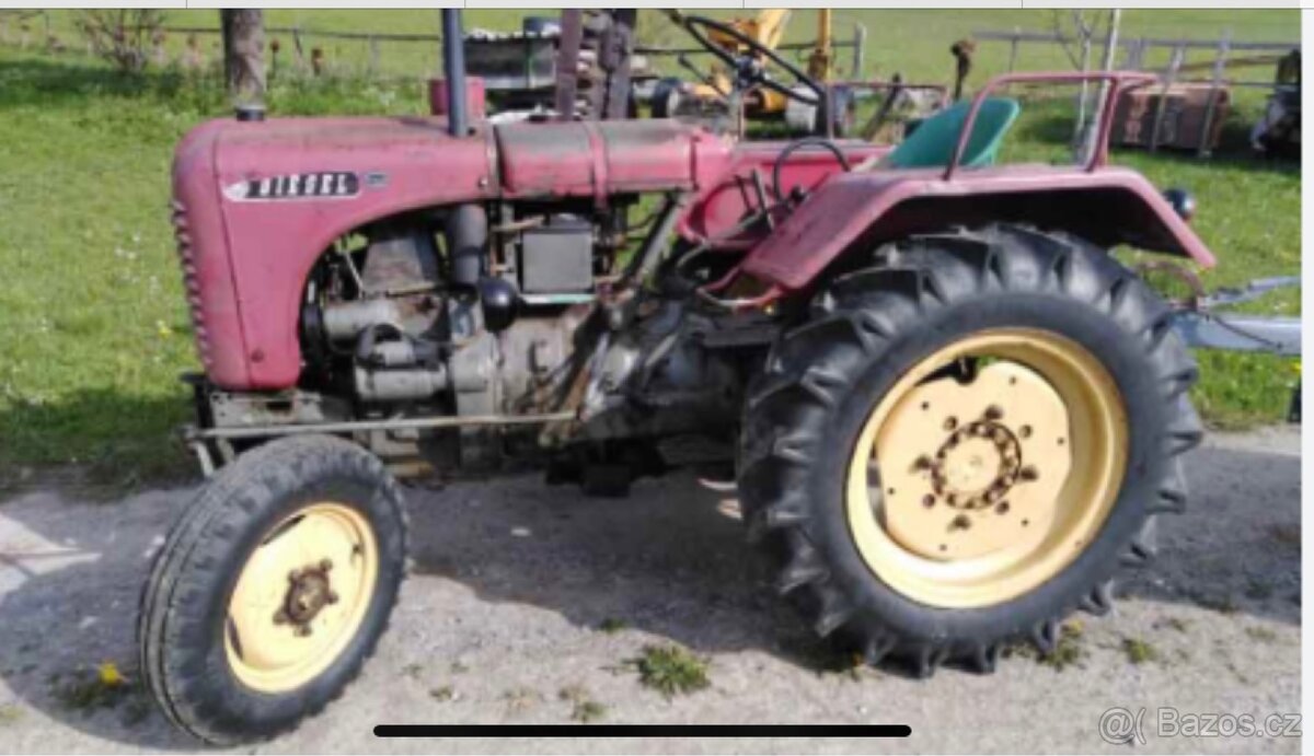Traktor Steyr