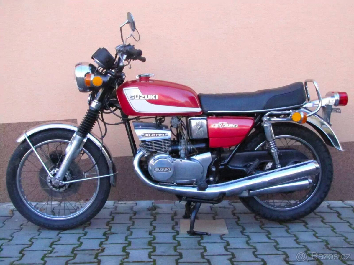 Suzuki GT380