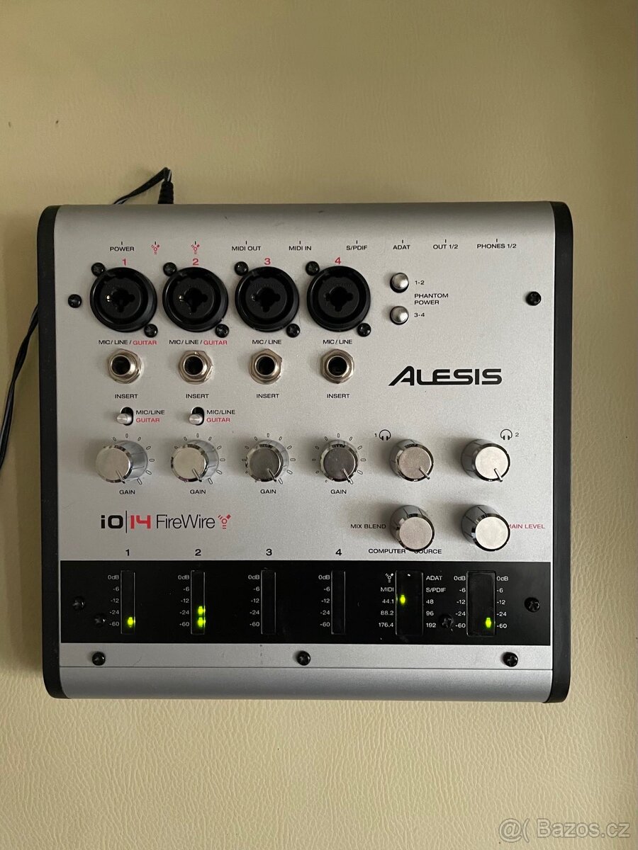 Alesis IO 14