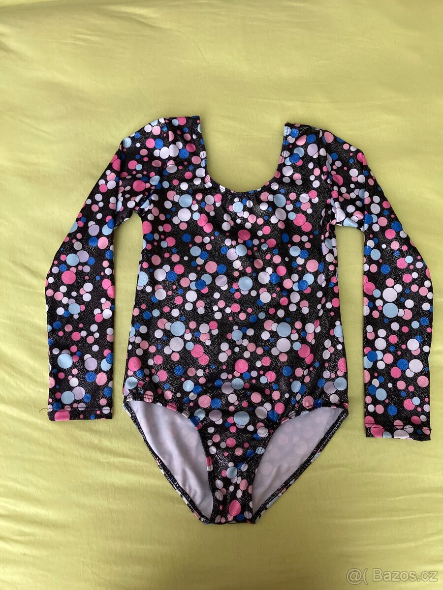 Dres na gymnastiku vel 140