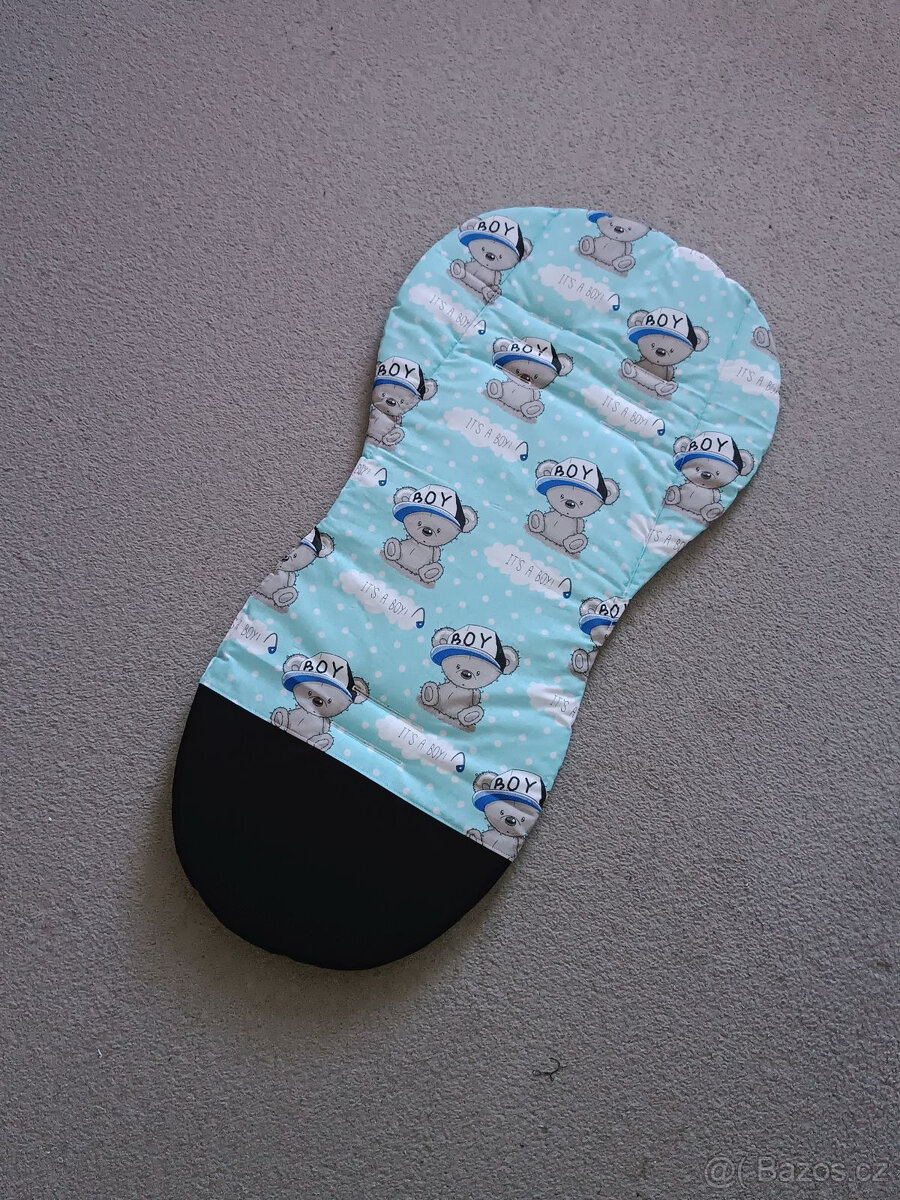 Nová prodloužená podložka do kočárku lišky medvídci