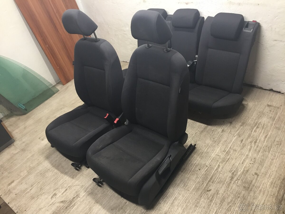 VW GOLF 5 2003-2008 - SEDAČKY S AIRBAGEM VÝŠKOVĚ STAVITELNÉ