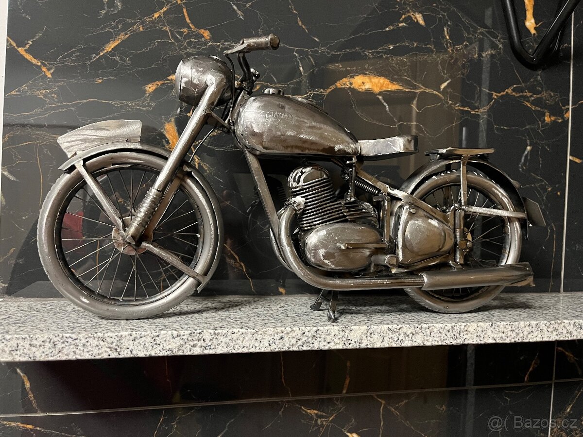 Jawa Pérák - ručně dělaný model na zakázku ( cca 40cm )