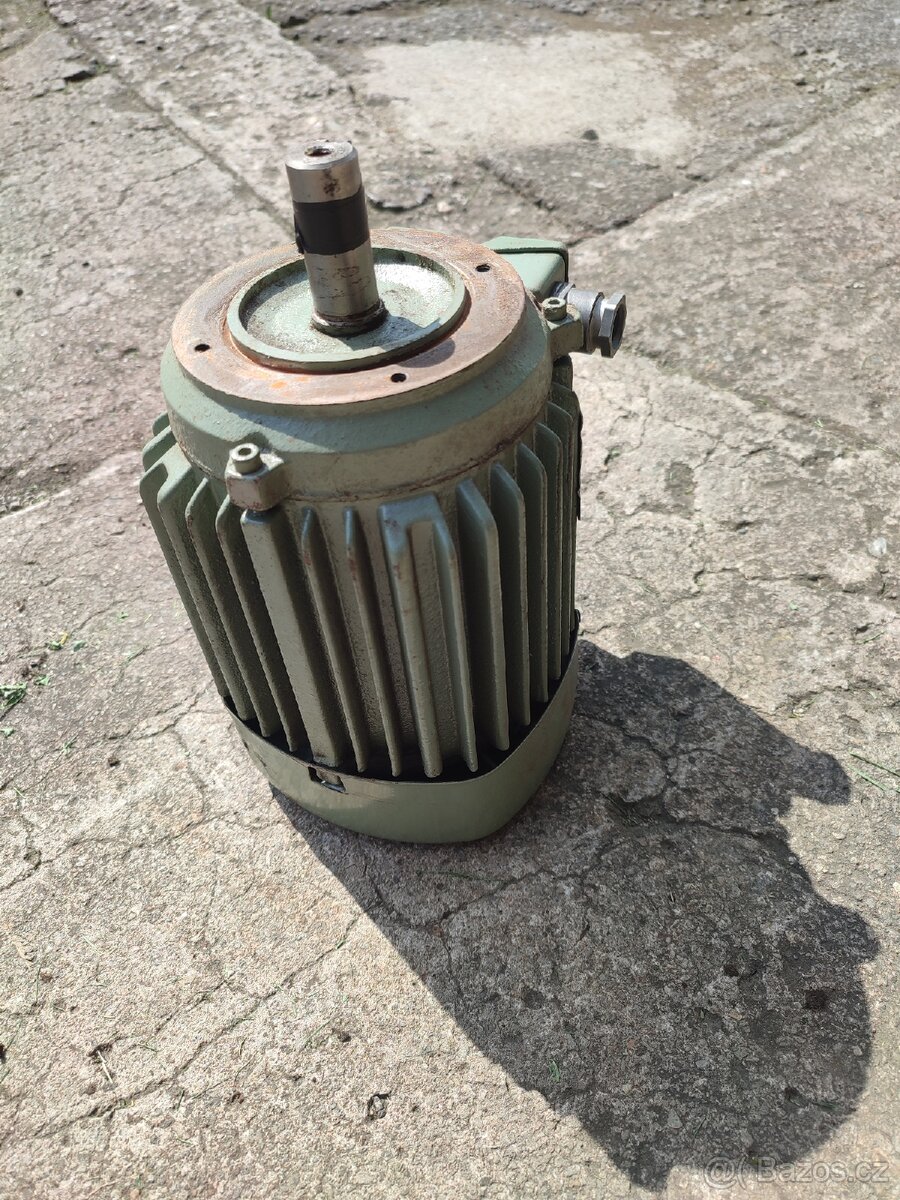 Elektromotor 0.75 kW 930 ot./min.