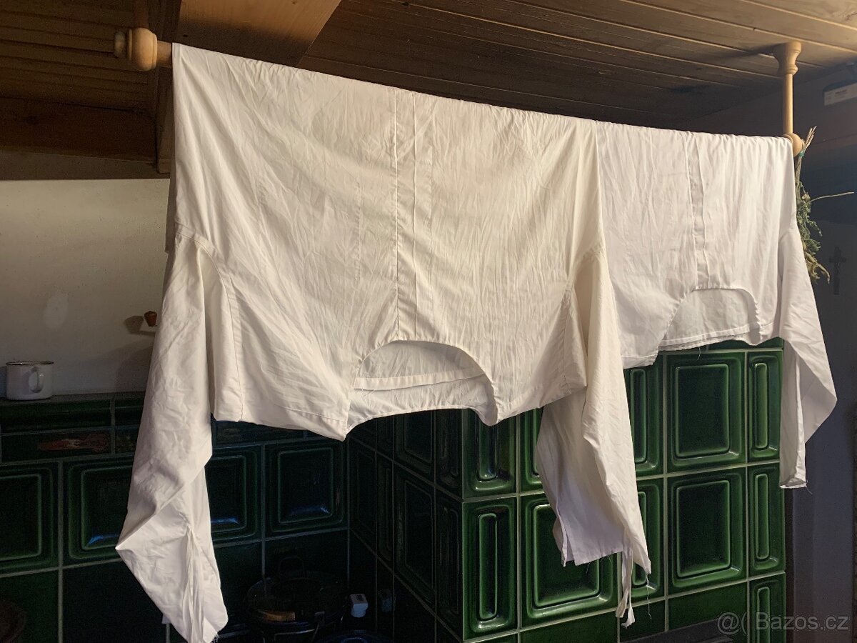 halena černá, bílá , vínová XL středověk Larp