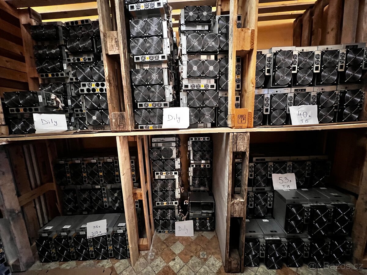 Velký balík AS#IC minerů – 170 kusů – 150 000 Kč / 6000 EUR