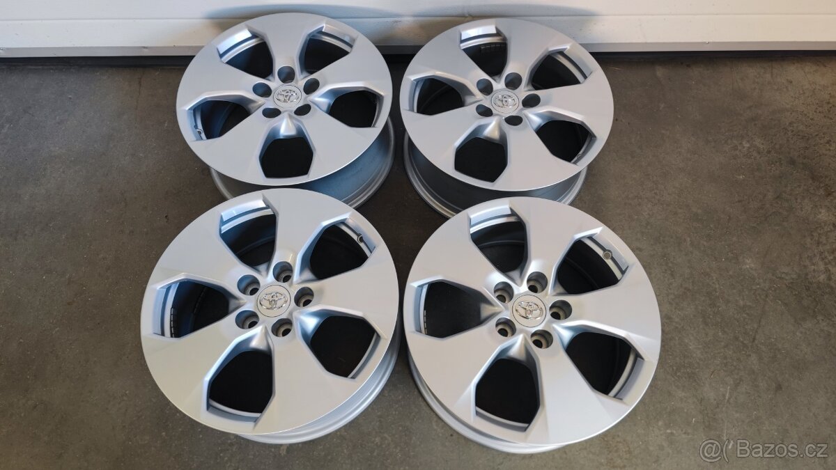 Alu disky 5x114,3 R17 Toyota RAV4 original, nepoužito