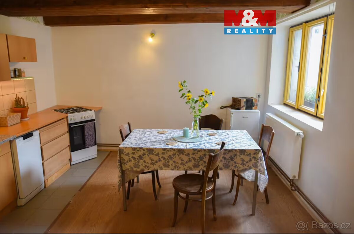 Pronájem bytu 2+kk, 73 m², Litomyšl, ul. Smetanovo náměstí