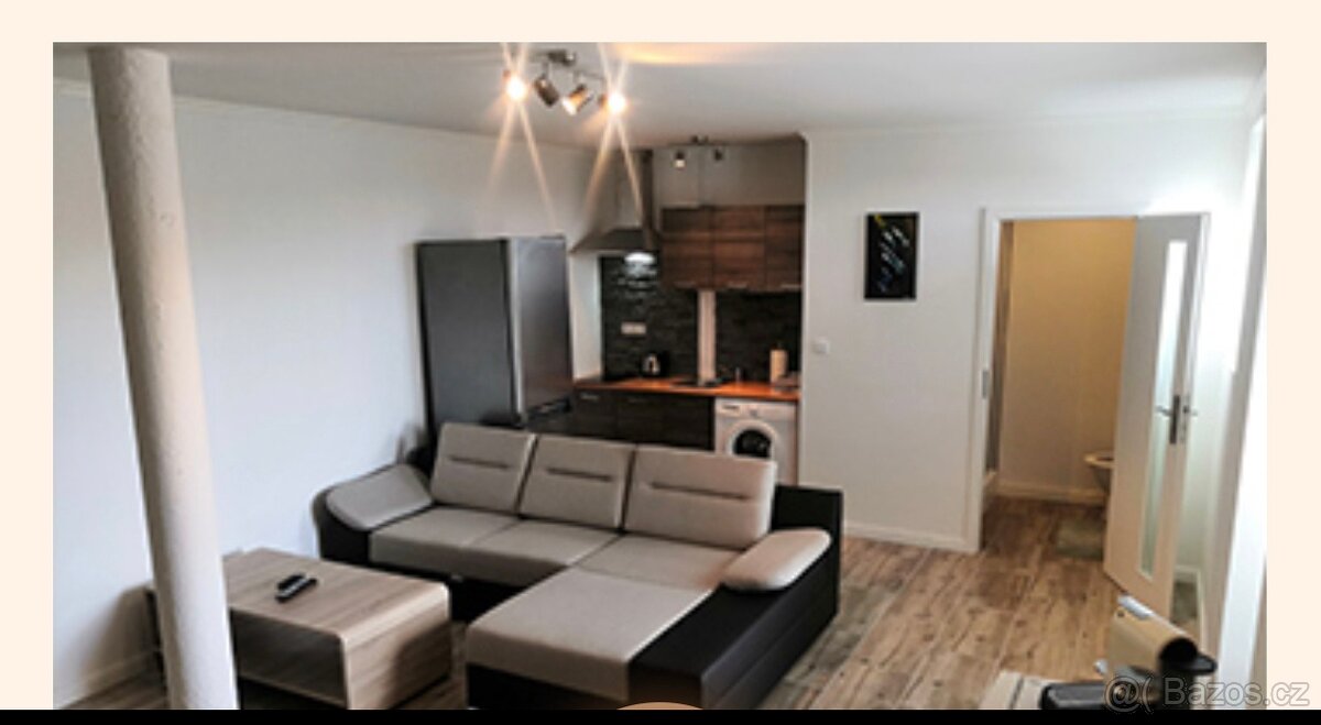 Nabízím ubytování pro montéry na Mělníku různé pokoje