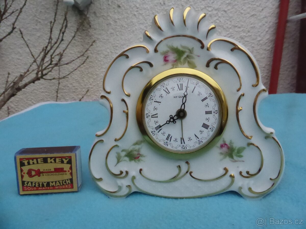 Porcelánový budík Lindner Německo, zlacené