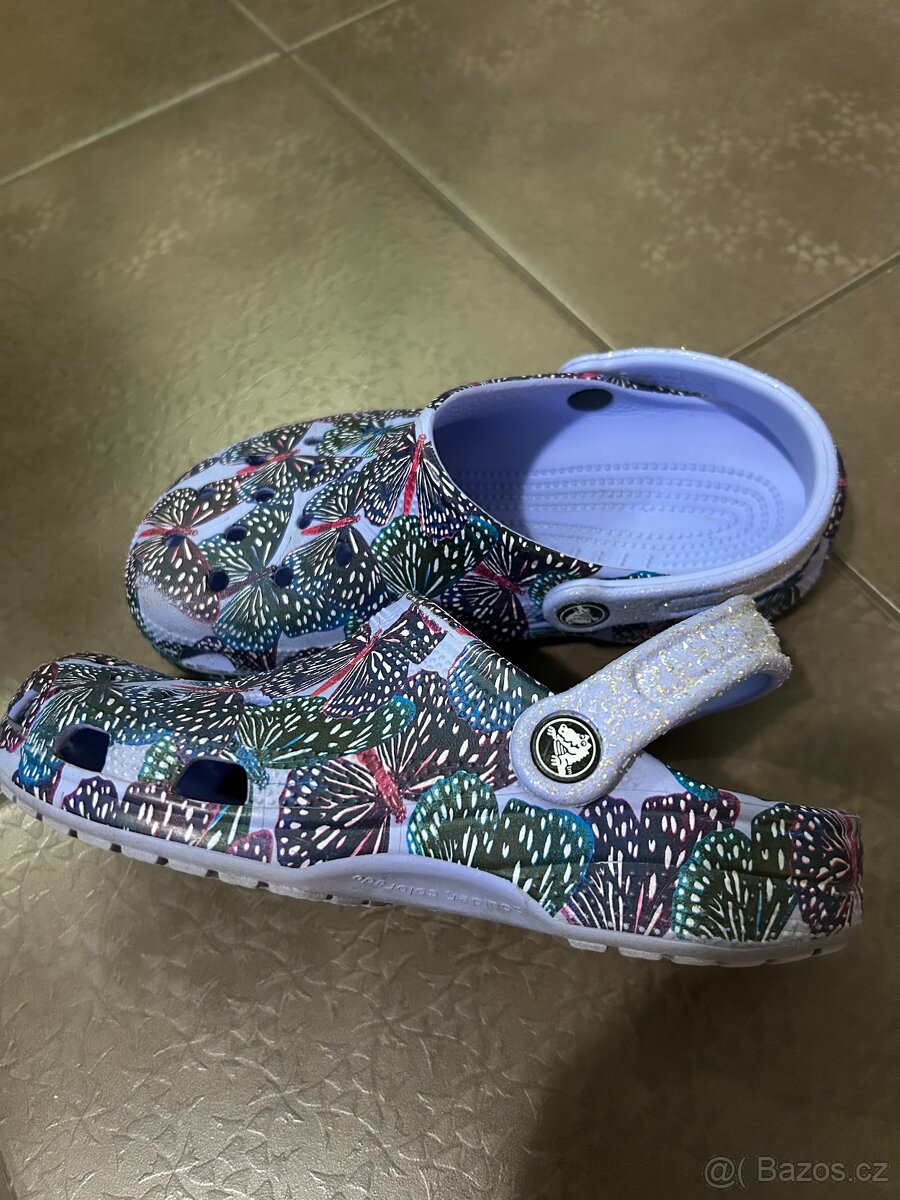 CROCS pantofle, dětské, dovoz z USA, vel. J4