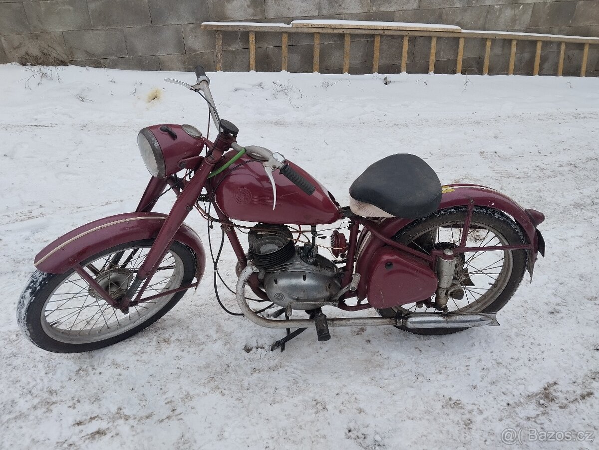 ČZ 150c