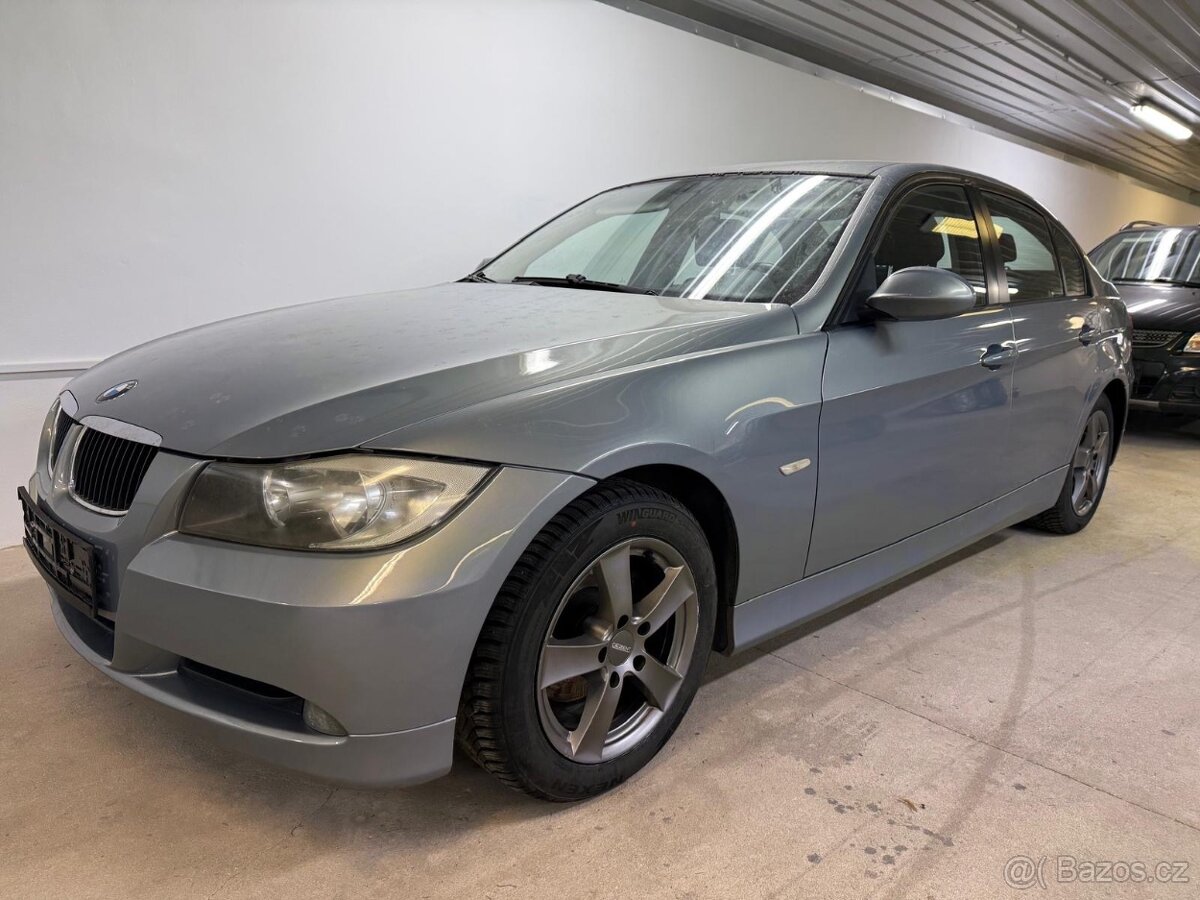 BMW 316i E90