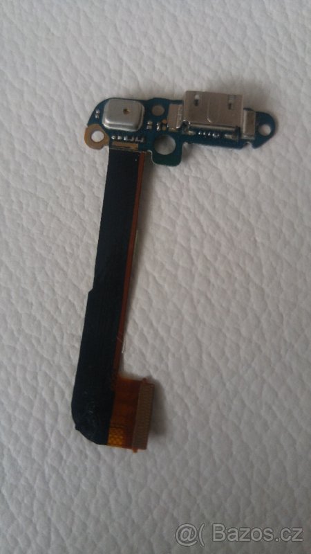 napájecí flex kabel HTC One M7