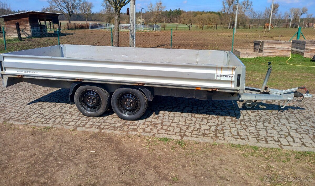 Přívěsný vozík dvouosý