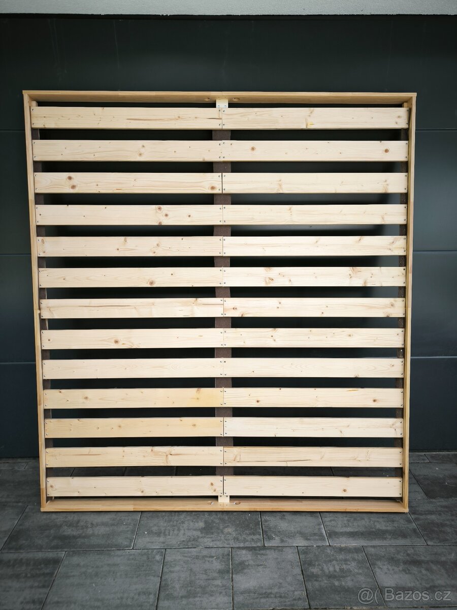 Nízký rám postele 180x200 s roštem