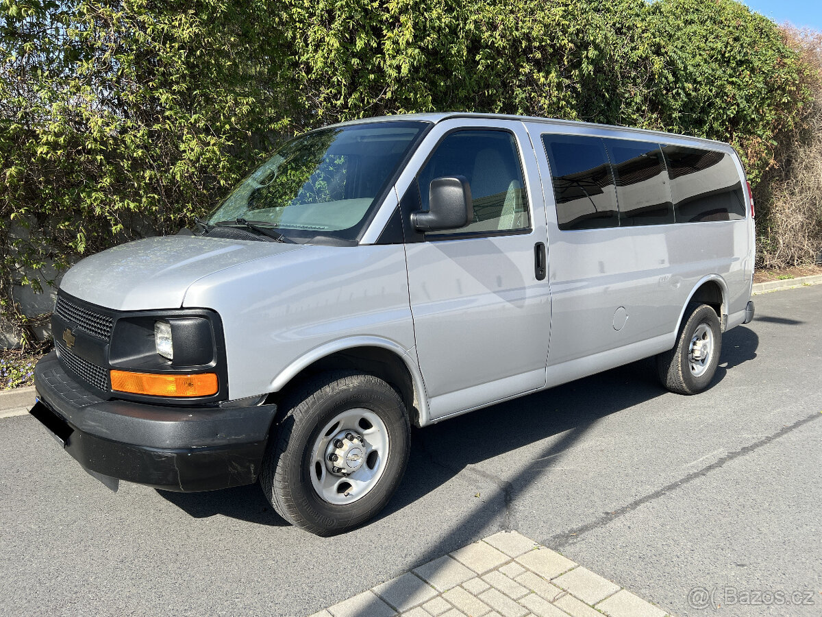 Chevrolet Express Cargo Van 2500, 6.0V8, 1 majitel,53 600 km