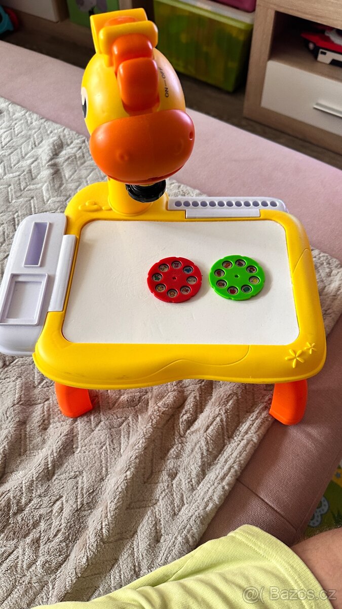 Dětský projektor na kreslení