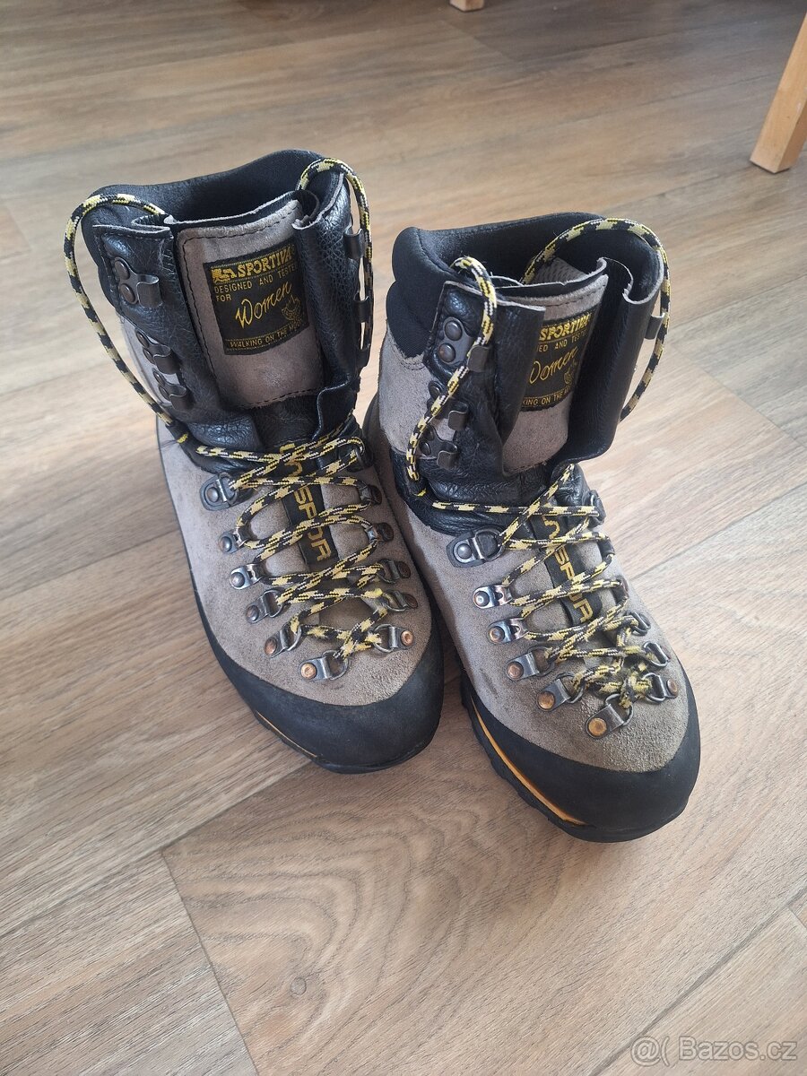 La Sportiva boty 38.5