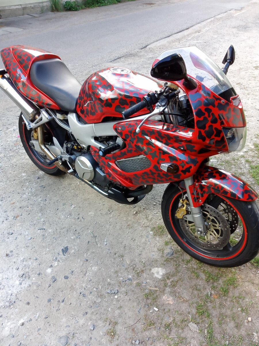 Prodám VTR 1000 f