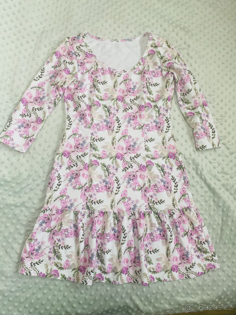 Nové Handmade květované šaty M