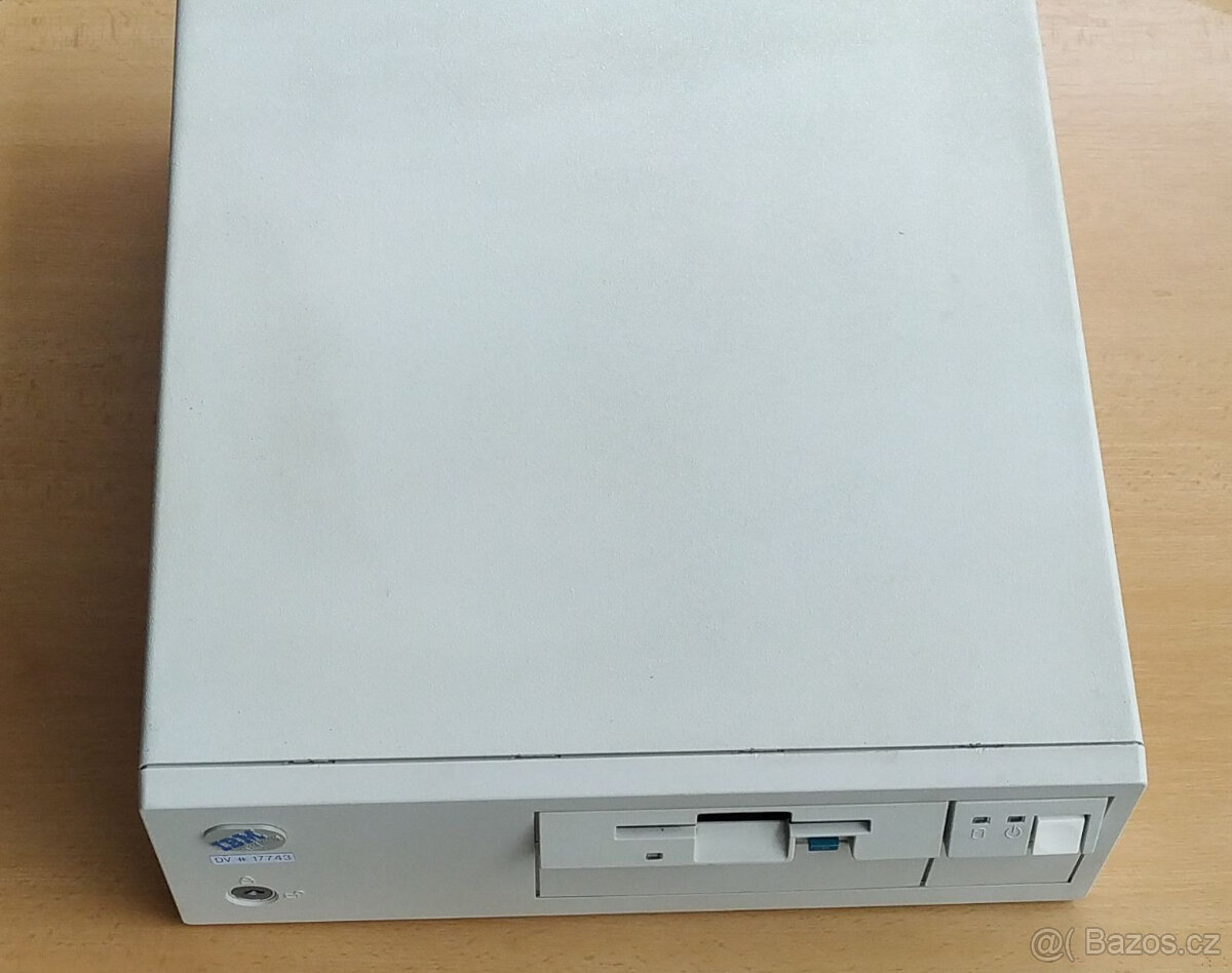 Originální desktop IBM PS/2 - 9556-BBA