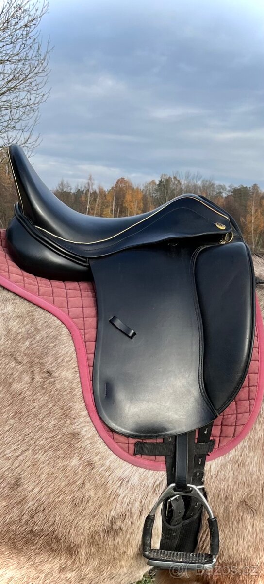 Kentaur young dressage 16”/4