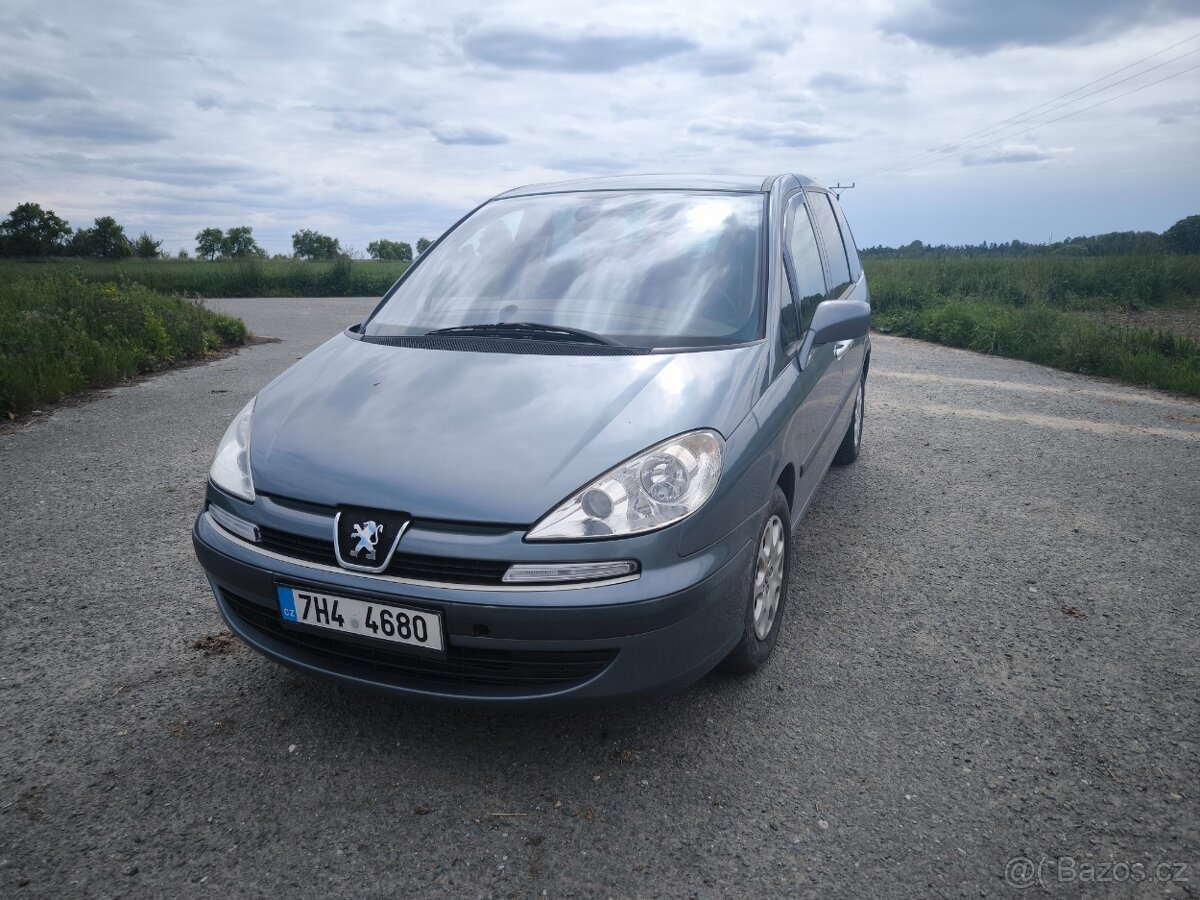 Peugeot 807 2.2hdi