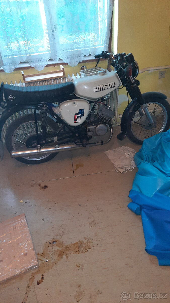 SIMSON 51