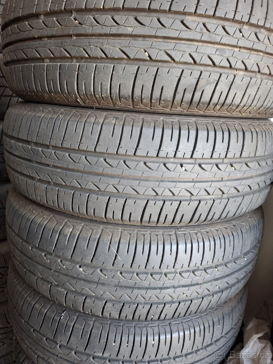 Letní pneu 185/65 R15