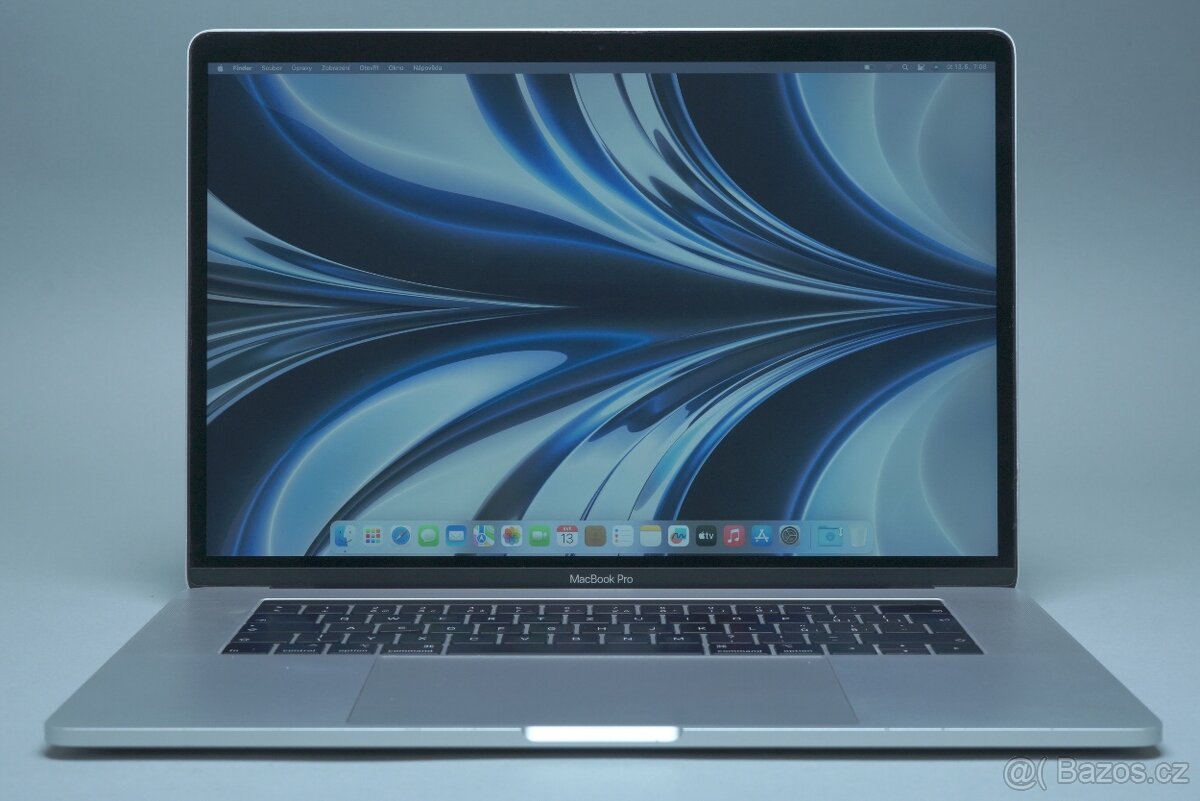 ZÁRUKA/Macbook Pro 15.4" TB/I9 2.3GHZ/32GB RAM/1TB SSD/CZ