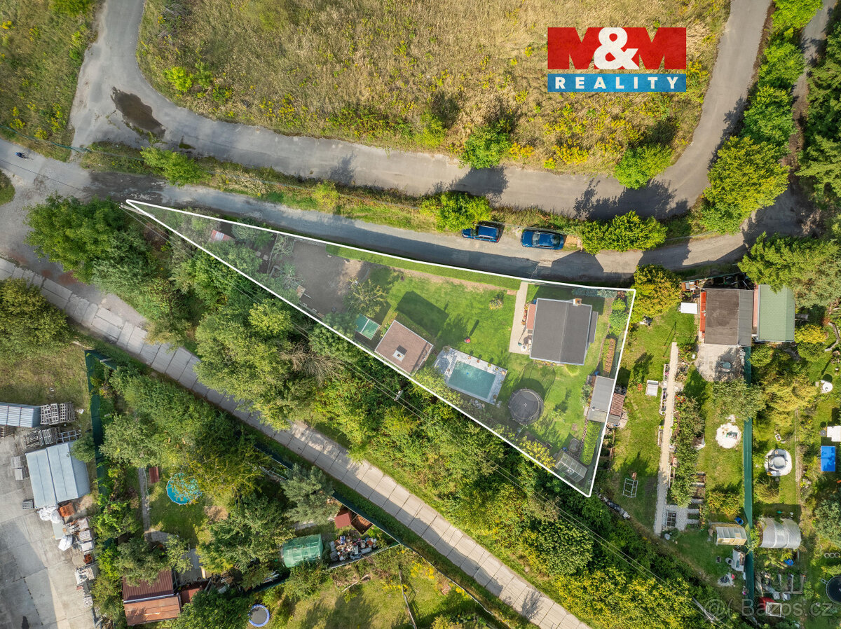 Prodej pozemku k bydlení, 559 m², Kladno