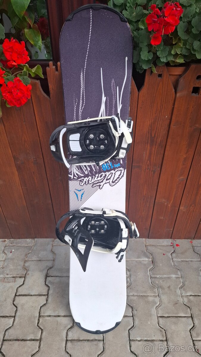 Snowboard a helma